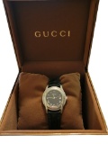 Vintage Gucci 5500L Ladies Watch with Original Boxes and Booklet