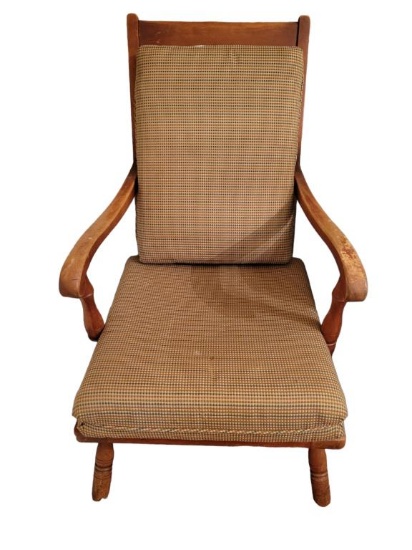 Early American Maple Chair w/Upholstered Cushions