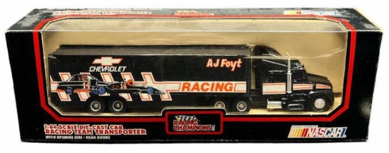 Racing Champions 1/64 Die Cast Cab Racing Team