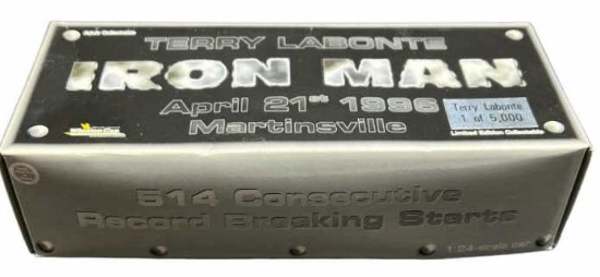 Action 1/24 Terry Labonte Iron Man Limited