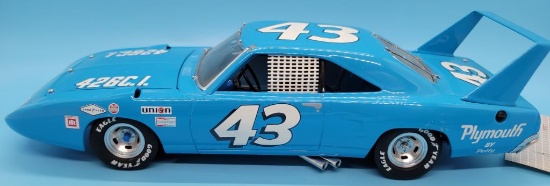 Franklin Mint Richard Petty Superbird 1/24 Die