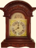 Battery Operated Mantel Clock by D&A