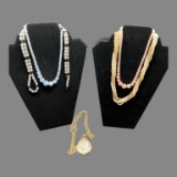 (5) Vintage Fashion Necklaces
