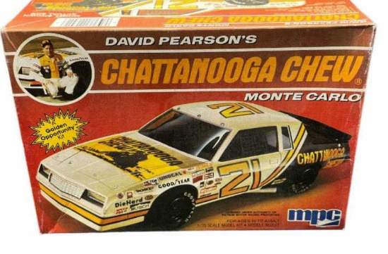 MPC 1/25 Model Kit David Pearson’s Chattanooga