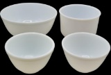 (4) Mixing Bowls: Pyrex, etc