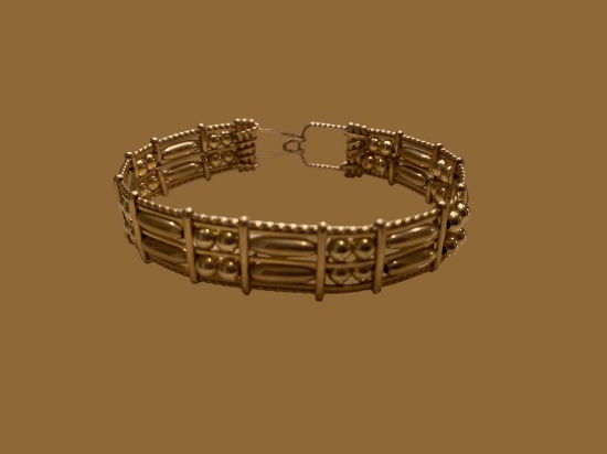 Gold Wire Bracelet