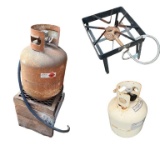 Outdoor Gas Cookers With Propane Tanks—Working