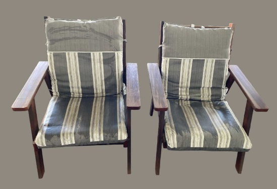 (2) Wooden Outdoor Chairs with Cushions