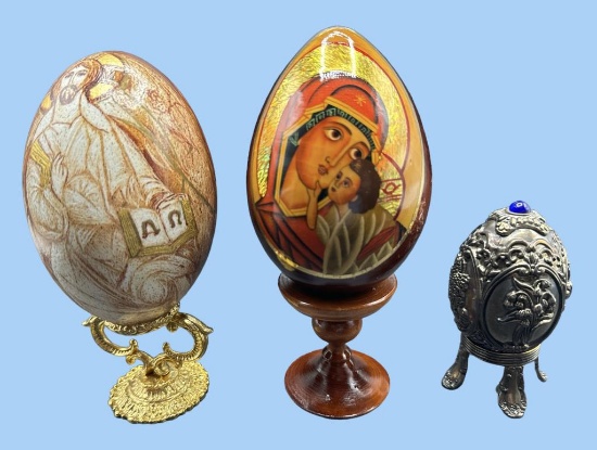 Assorted Decorative Eggs: Gorham Silver Plated