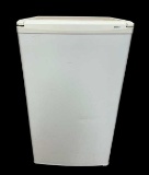 Sanyo Office Size Refrigerator