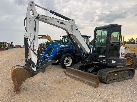 BOBCAT E50