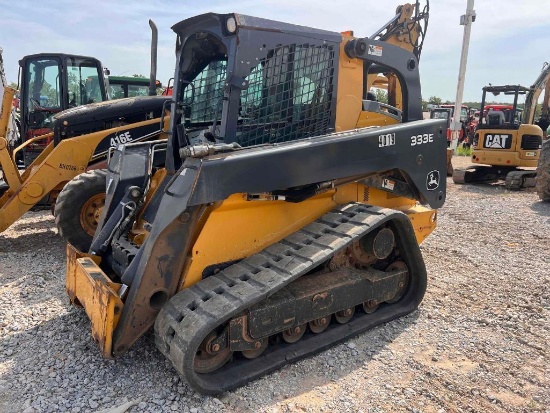 JOHN DEERE 333E