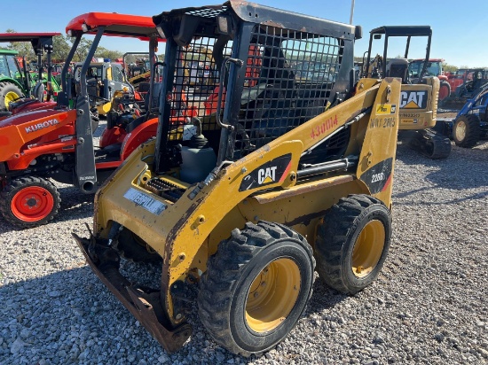 CATERPILLAR 226B