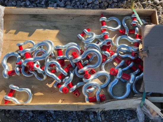 PALLLET OF SCREW PIN SHACKLES