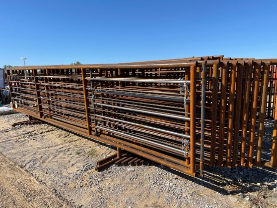 (10) 24' FREESTANDING PANELS