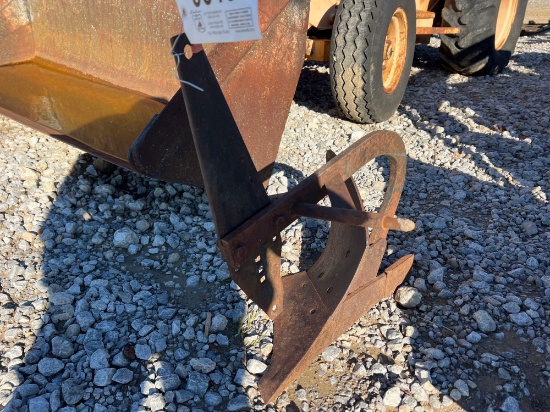 SINGLE BOTTOM PLOW