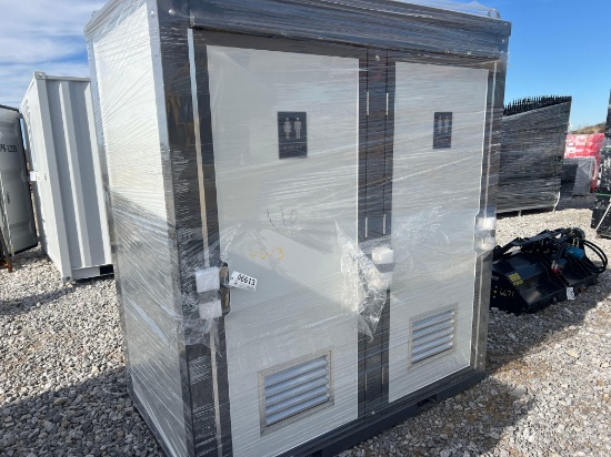 2 HOLE MOBILE TOILET