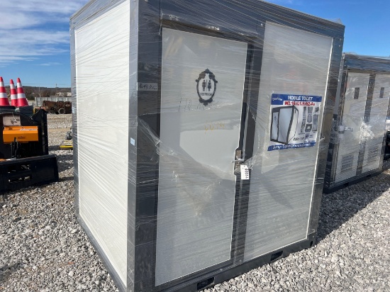 ONE HOLE MOBILE TOILET
