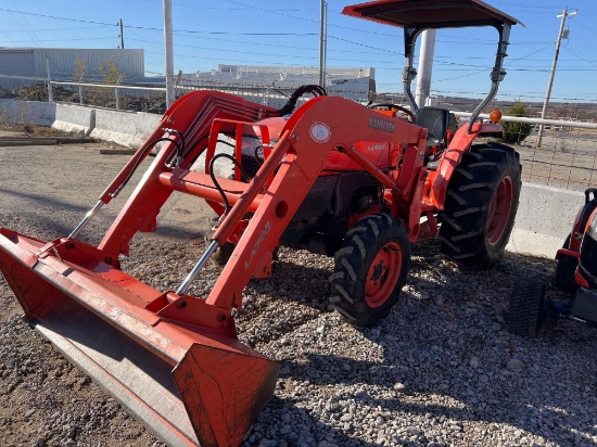 KUBOTA L4400