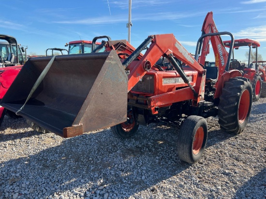 KUBOTA M4030SU