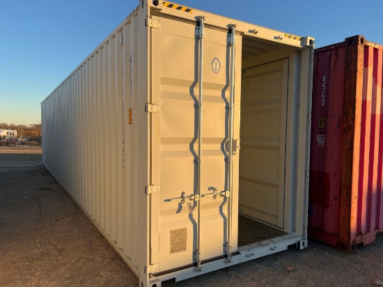 40' STORAGE CONTAINER