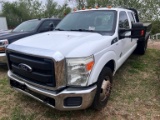 2015 FORD F350 CREW CAB FLAT BED