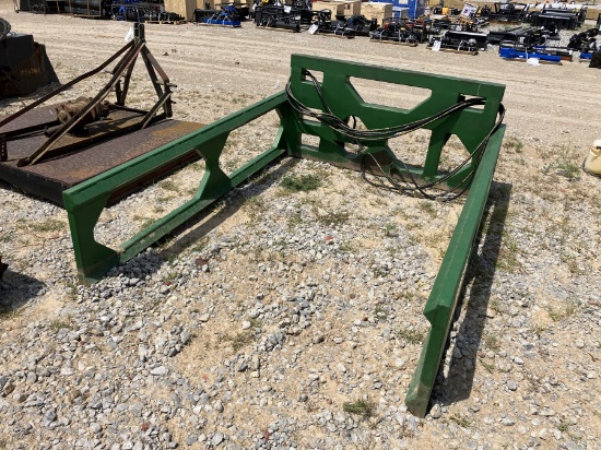 EURO MOUNT SQUARE BALE HANDLER