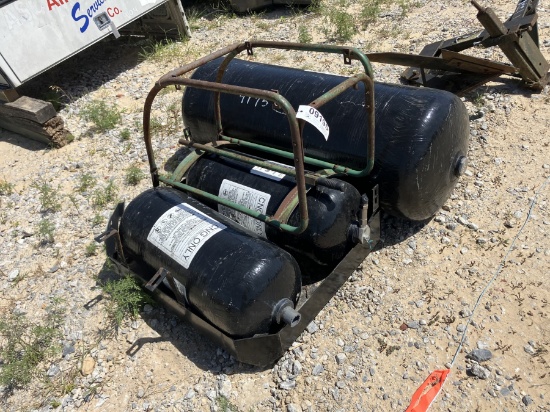 1 BARREL RACK AND 3 NAT GAS CYLINDE