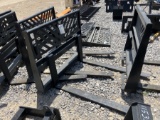 Q/A SET OF PALLET FORK AND FRAME
