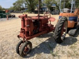 FARMALL GAS TRACTOR 2WD SALVAGE