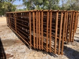 (10) 24' FREESTANDING PANELS W/GATE