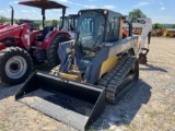 JOHN DEERE 333E SKID STEER