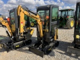 AGT H13R MINI EXCAVATOR