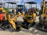 AGT H15R MINI EXCAVATOR