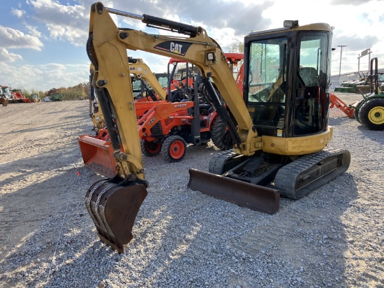CAT 303CR MINI EXCAVATOR