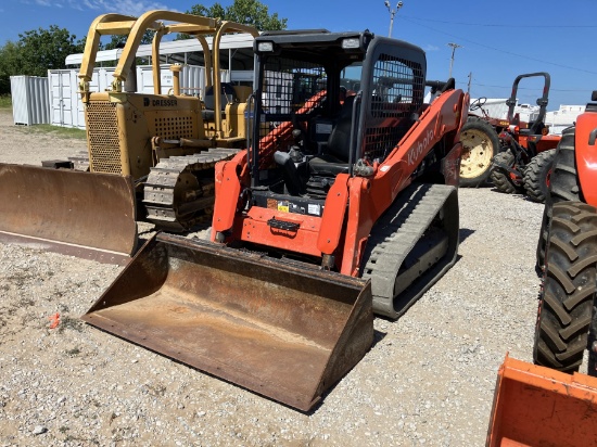 KUBOTA SVL75-2 SKIDSTEER