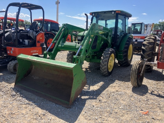 JOHN DEERE 5055E