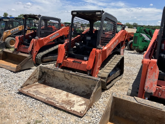 KUBOTA SVL75-2 SKIDSTEER