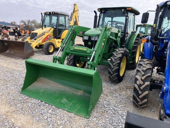JOHN DEERE 5100E