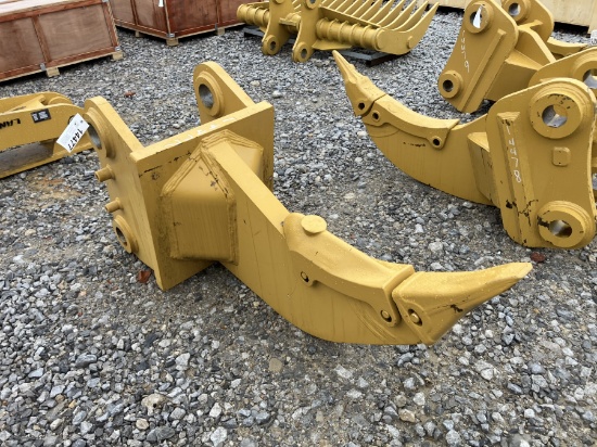 CAT 324 RIPPER