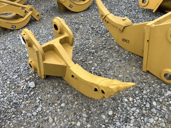 CAT 320 RIPPER