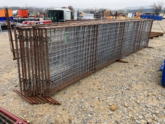 (10) 20'  FREE STANDING PANELS W/GA