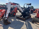 BOBCAT E32 EXCAVATOR