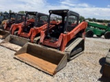 KUBOTA SVL75-2 SKIDSTEER
