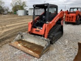 KUBOTA SVL75-2 SKIDSTEER