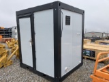 SINGLE HOLE MOBILE TOILET
