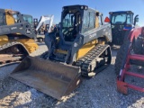 JOHN DEERE 331G SKIDSTEER