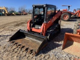 KUBOTA SVL65-2 SKID STEER