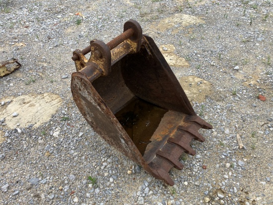 CASE BACKHOE BUCKET