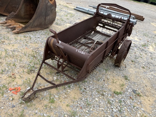MANURE SPREADER